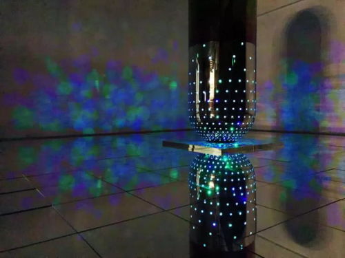 從舊廠房到當(dāng)代美術(shù)館 萬江“趁景”展喚醒龍舟記憶