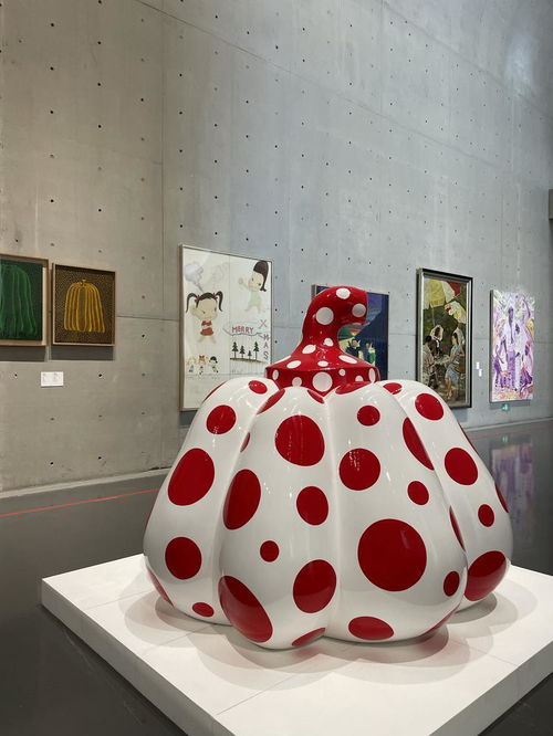 緩步徐行，盡覽寰宇萬象 龍美術(shù)館全球藝術(shù)景觀特展暨影視美術(shù)道具置景服務(wù)探索
